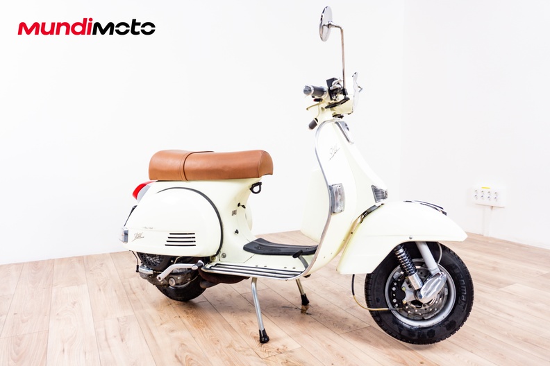 Motorbike image 1