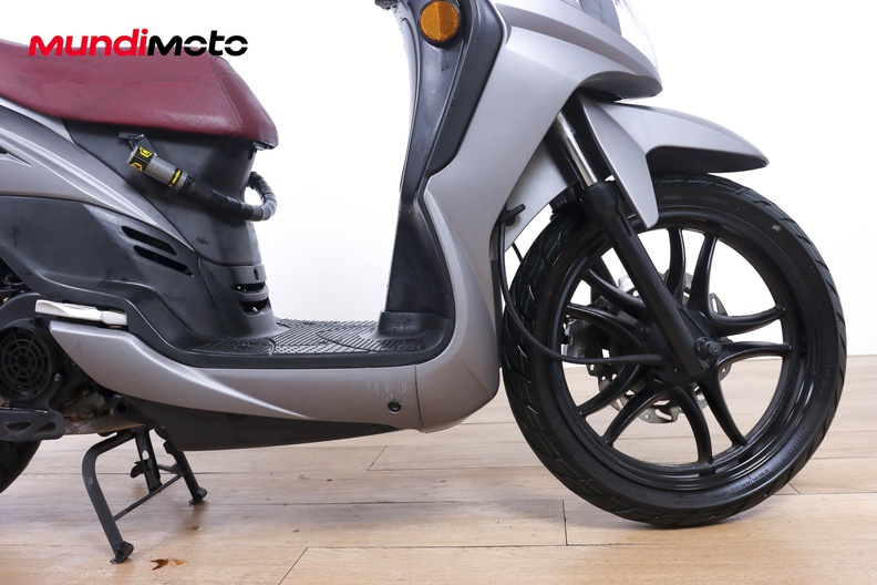 Motorbike image 13