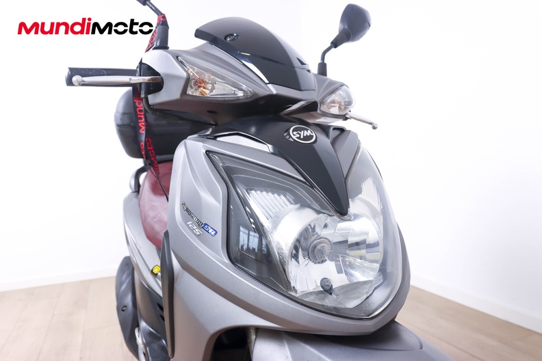 Motorbike image 4