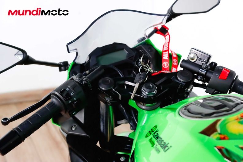 Motorbike image 10