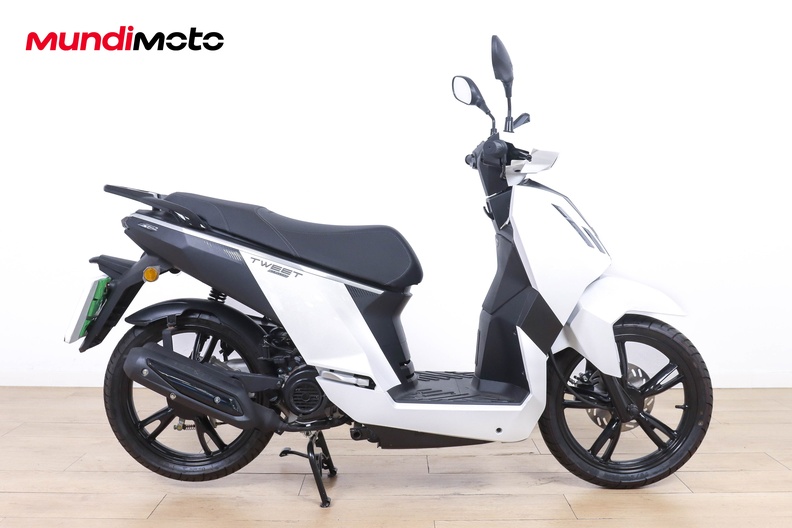 Motorbike image 0