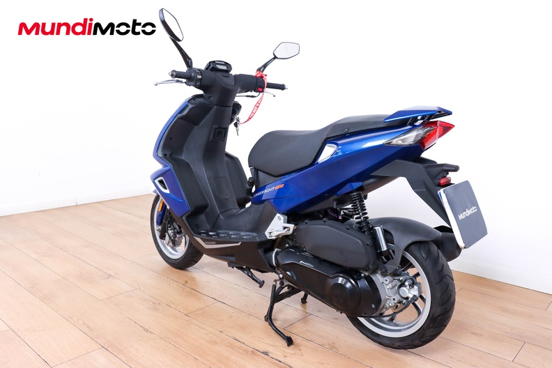 Motorbike image 6