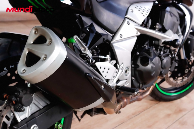 Motorbike image 3