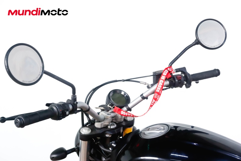 Motorbike image 10