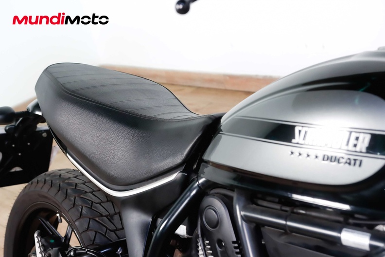 Motorbike image 13