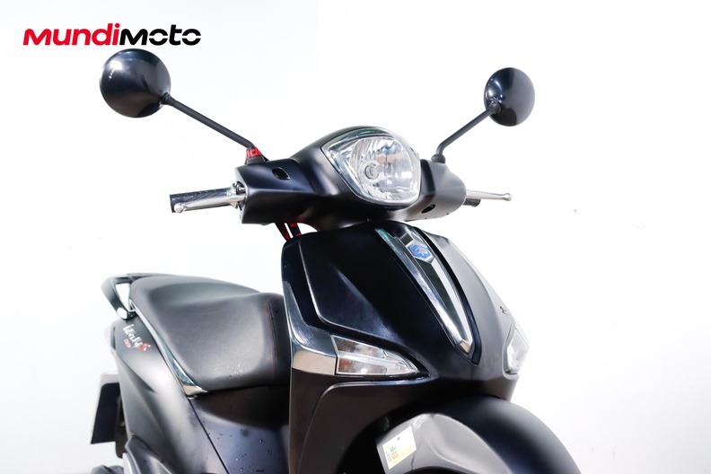 Motorbike image 4