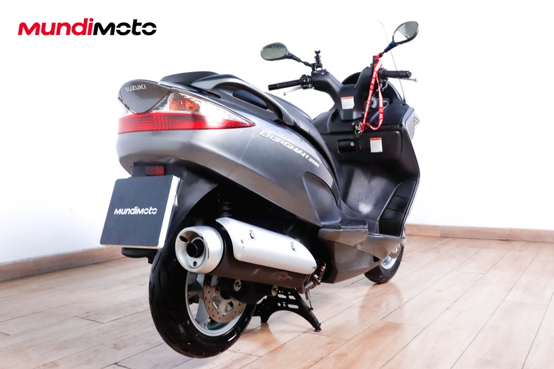 Motorbike image 2