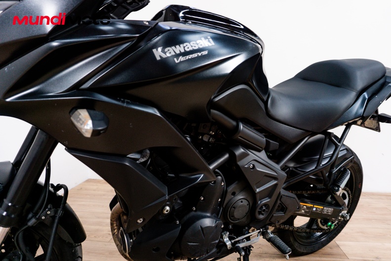 Motorbike image 10