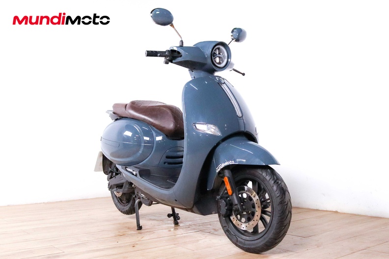 Motorbike image 1