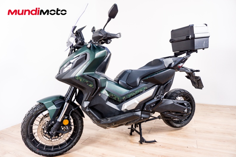 Motorbike image 6