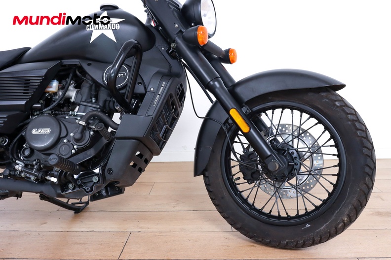 Motorbike image 12