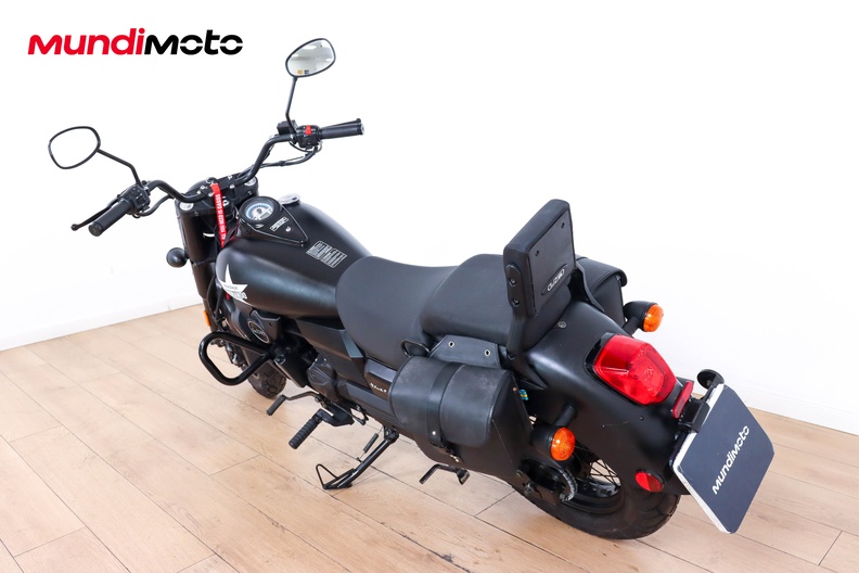 Motorbike image 6