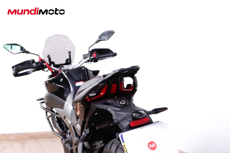 Motorbike image 9