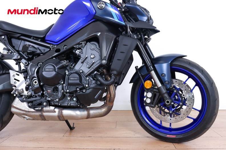 Motorbike image 12