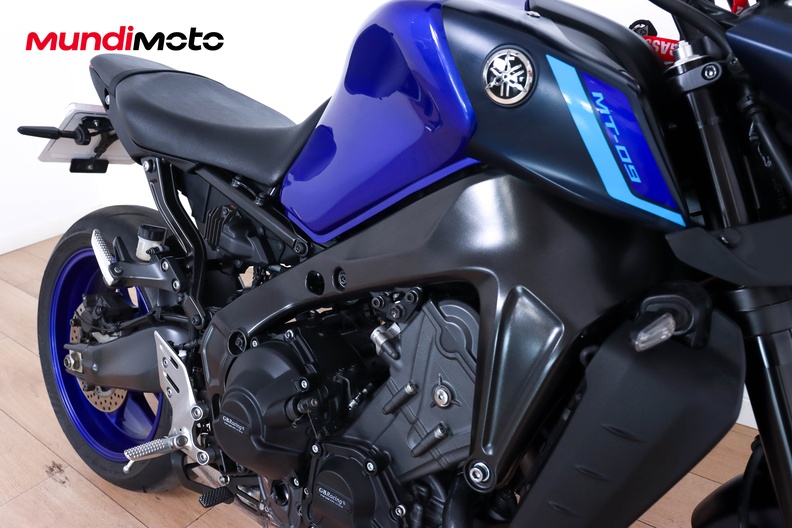 Motorbike image 13