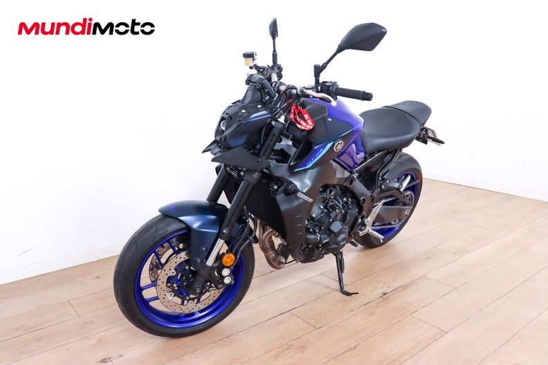 Motorbike image 7