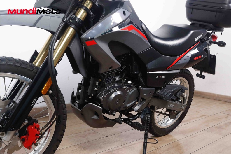 Motorbike image 9