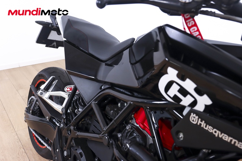 Motorbike image 12