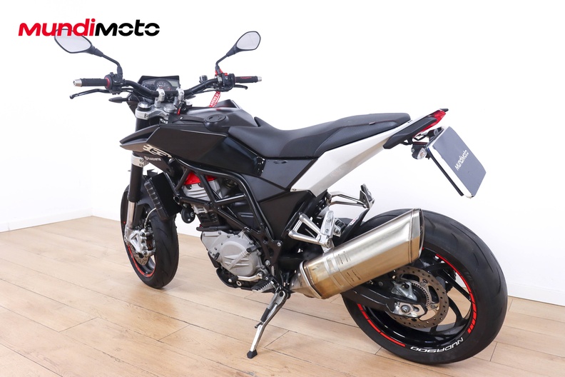 Motorbike image 6