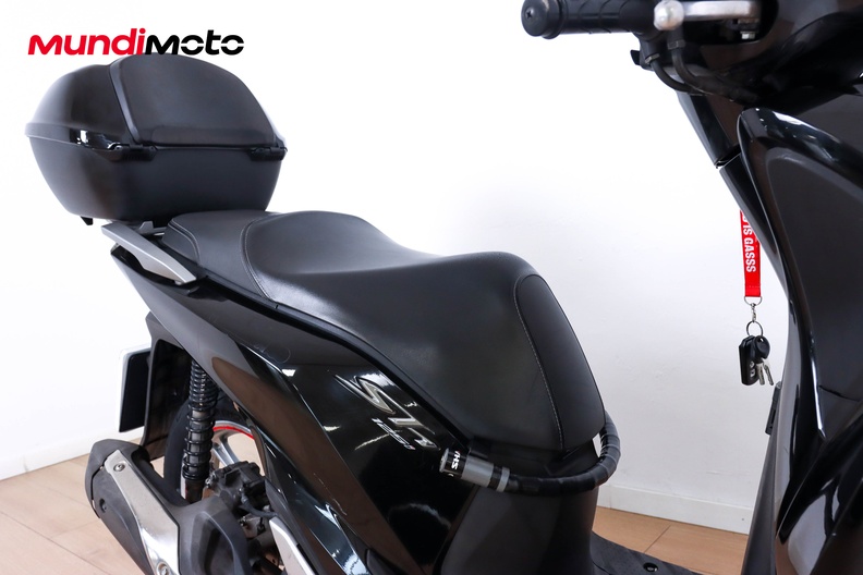 Motorbike image 12