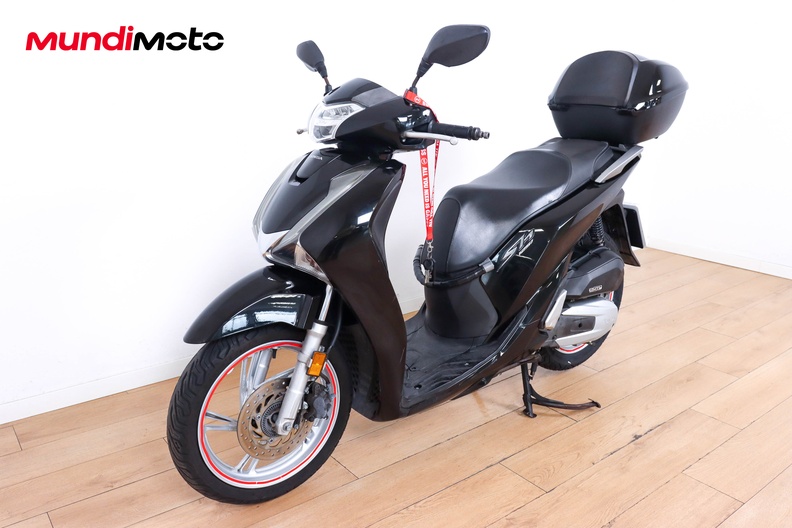 Motorbike image 7