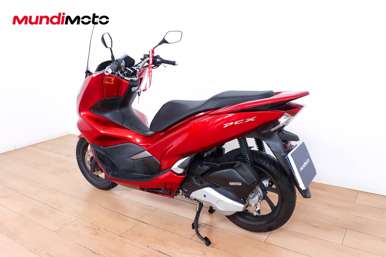 Motorbike image 6