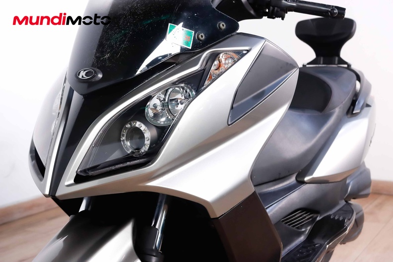 Motorbike image 8