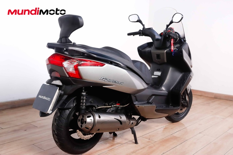 Motorbike image 2