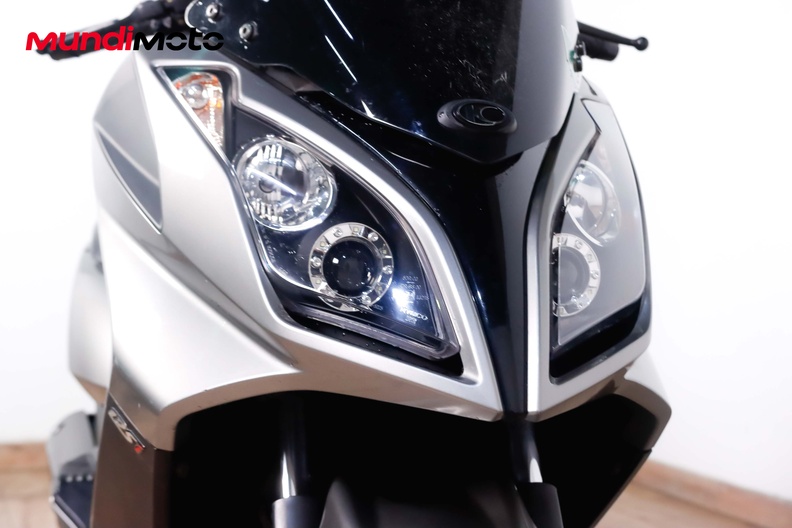 Motorbike image 4