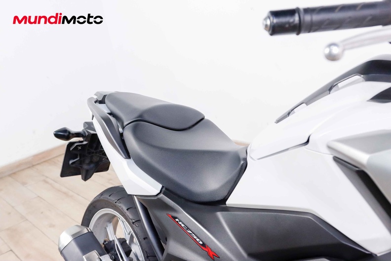 Motorbike image 13