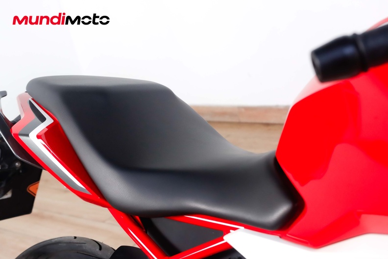 Motorbike image 13