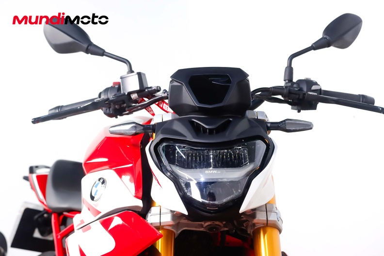 Motorbike image 4