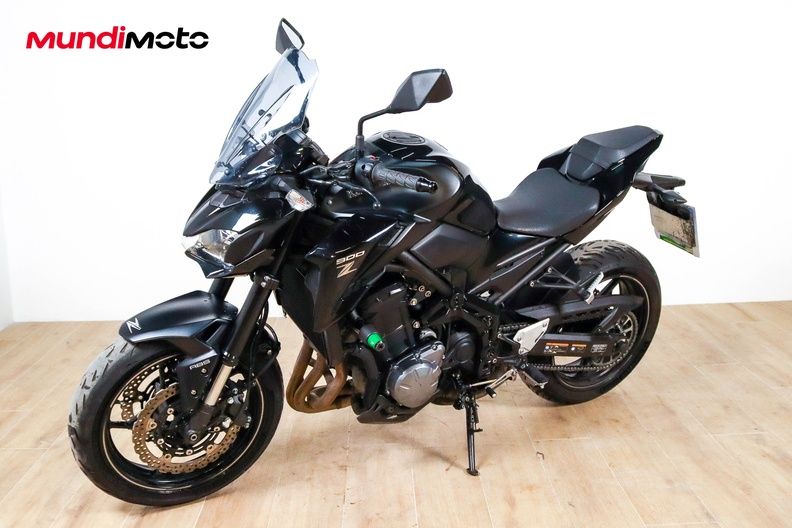 https://assets.mundimoto.com/images/efaf15a2-a8da-4269-9185-c7b742406c06/LEFT_FRONT-6_medium.jpg