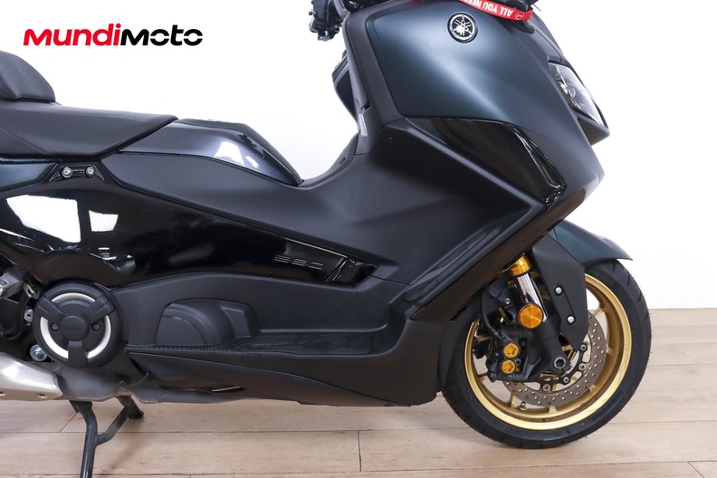 Motorbike image 12
