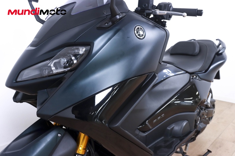 Motorbike image 8