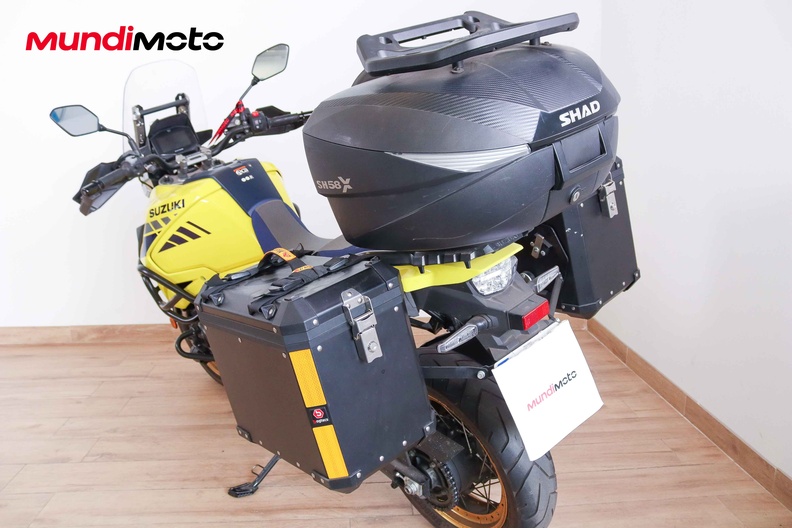 Motorbike image 9
