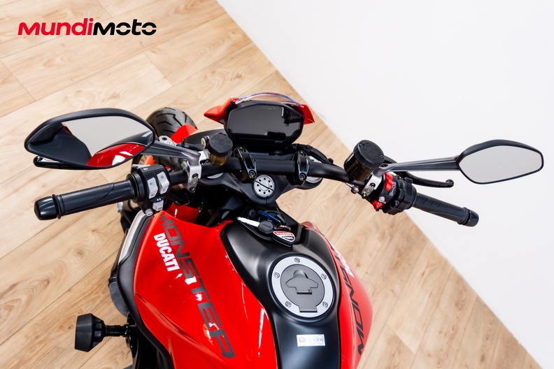 Motorbike image 10