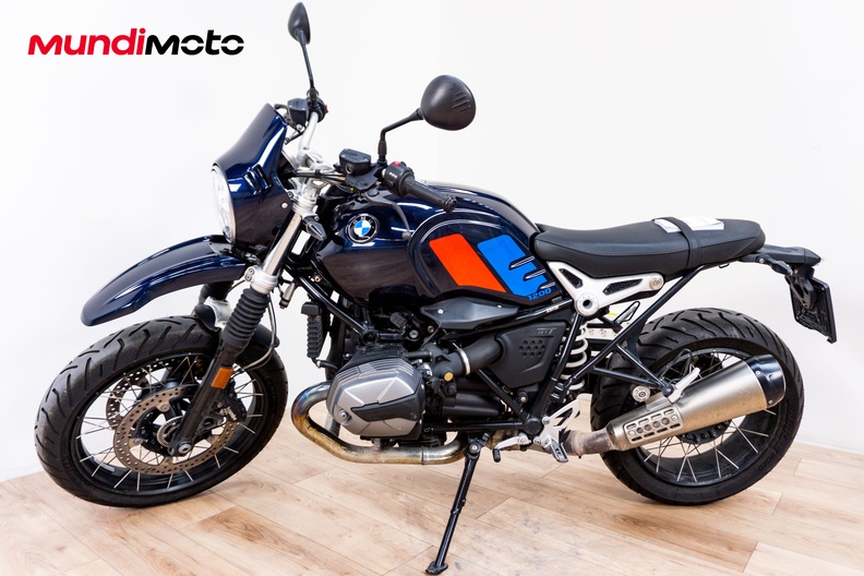 Motorbike image 5
