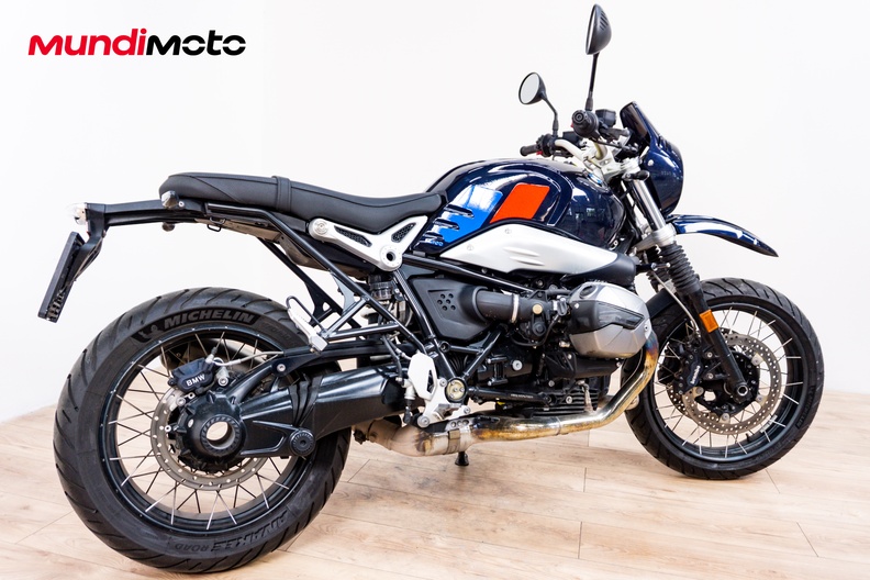 Motorbike image 2