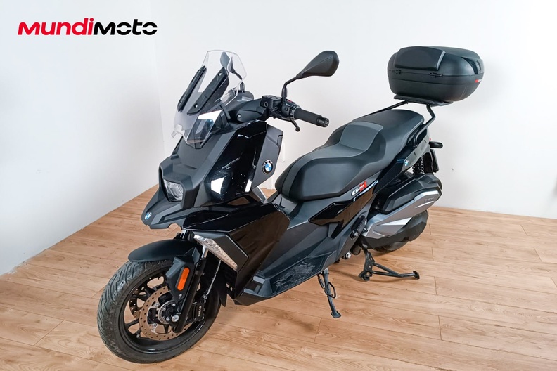 Motorbike image 6