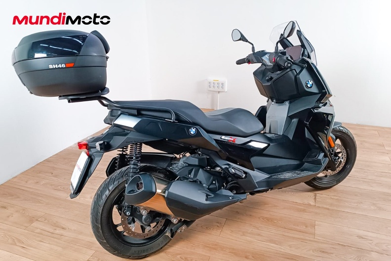 Motorbike image 2