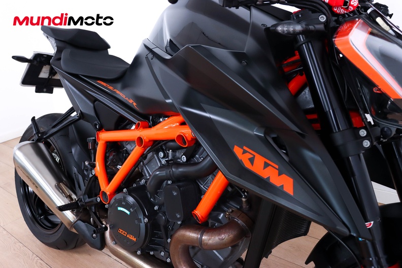Motorbike image 12