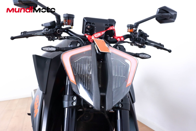 Motorbike image 4