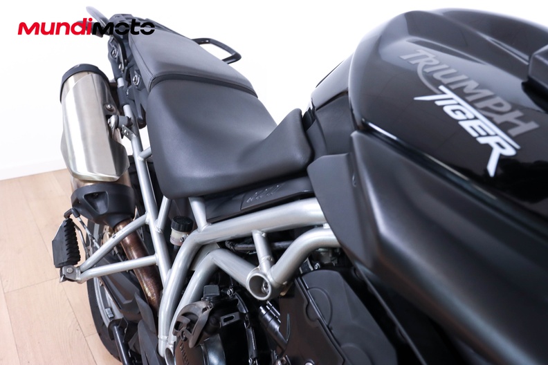 Motorbike image 12