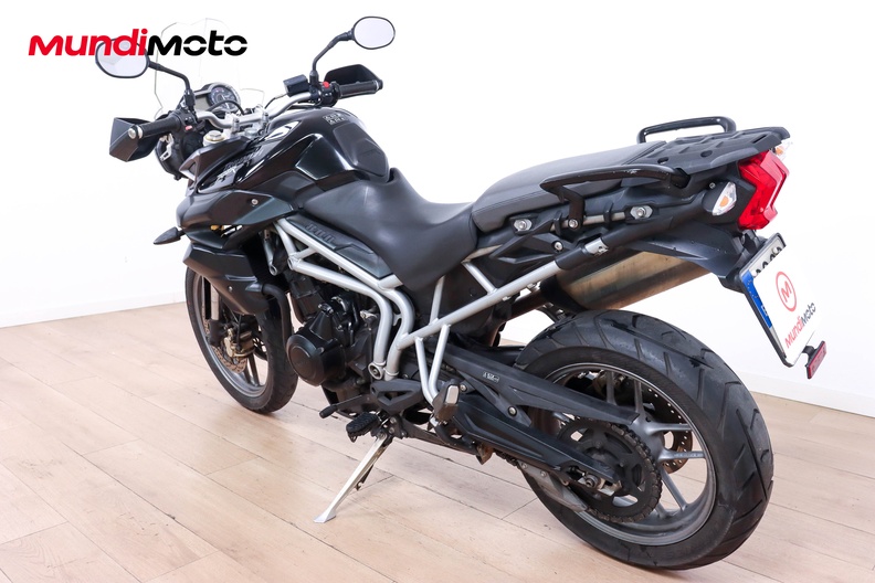 Motorbike image 7