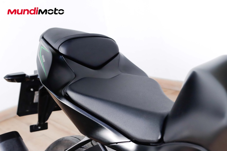 Motorbike image 13
