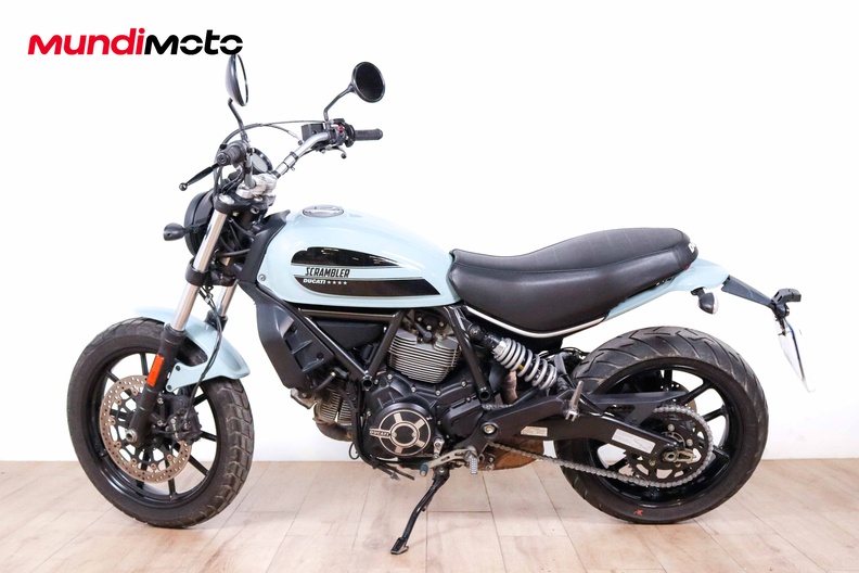 Motorbike image 5