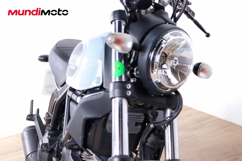 Motorbike image 4
