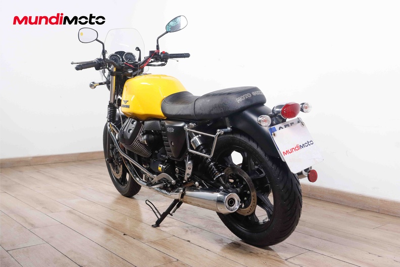 Motorbike image 7