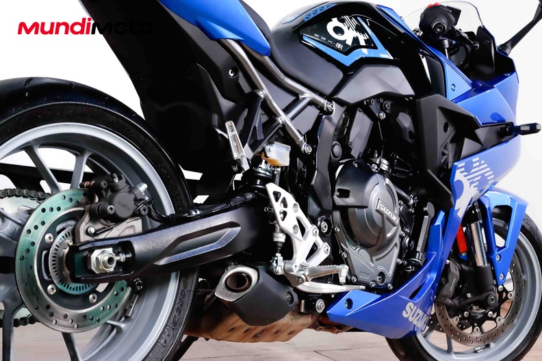 Motorbike image 3